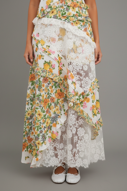 Megan | Floral Flattering Silhouette Maxi Dress