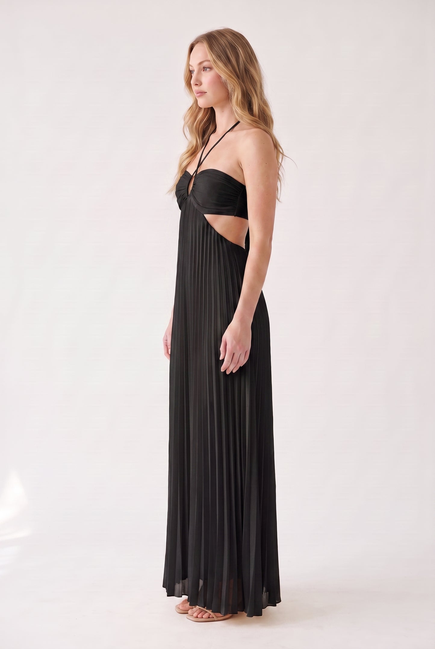 Megan | Halter Neckline Maxi Dress