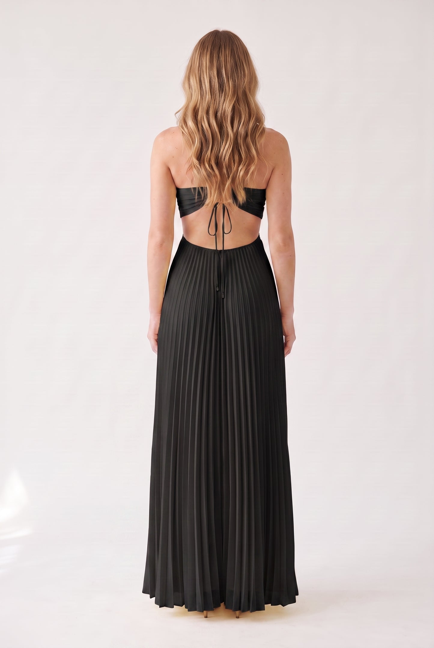 Megan | Halter Neckline Maxi Dress