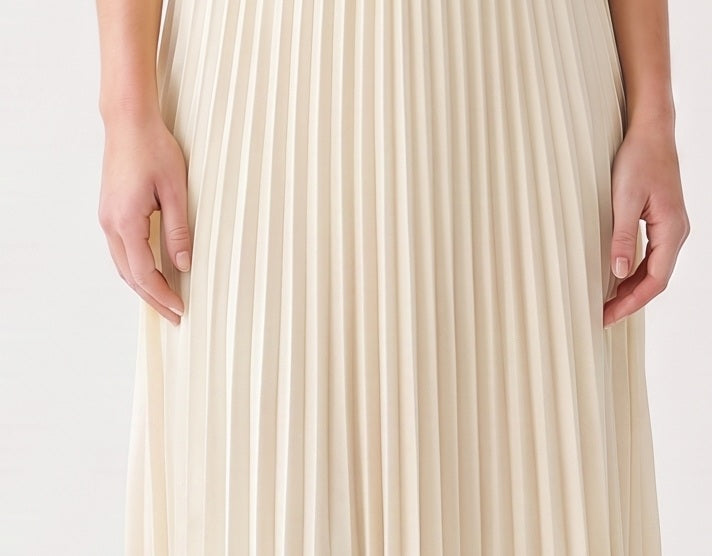Megan | Halter Neckline Maxi Dress